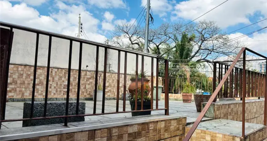 Casa com 2 quartos à venda na Vila Romana, São Paulo 