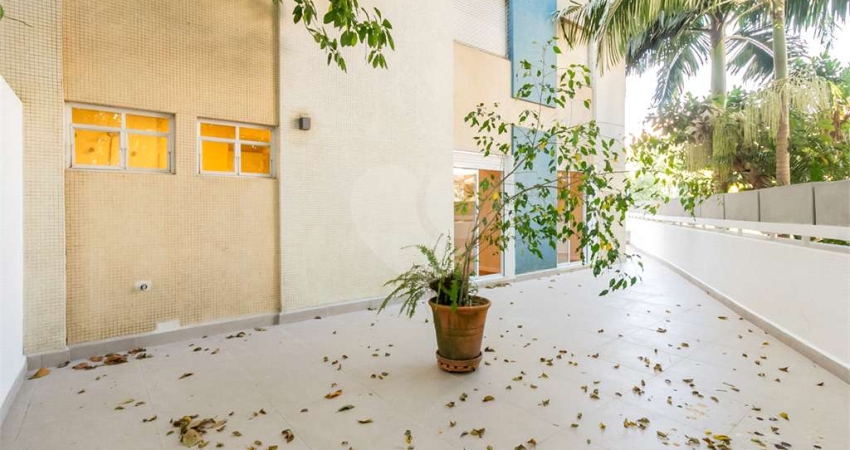 Apartamento com 2 quartos à venda ou para locação em Vila Madalena - SP