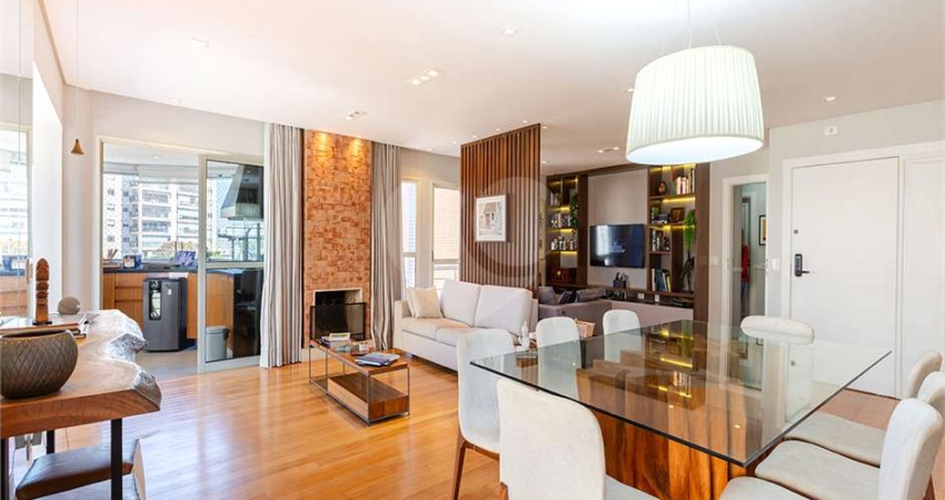 Apartamento com 3 quartos à venda em Alto De Pinheiros - SP