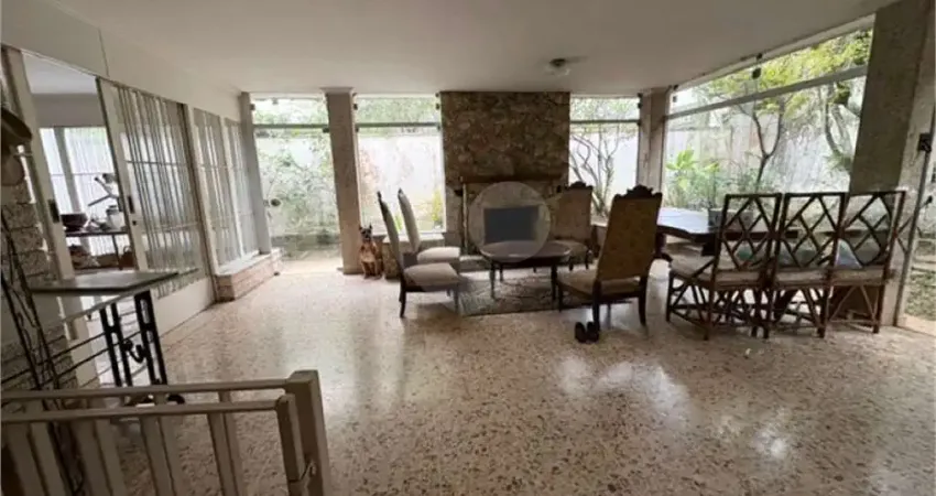 Casa com 4 quartos à venda na Borborema, --, Sumaré, São Paulo