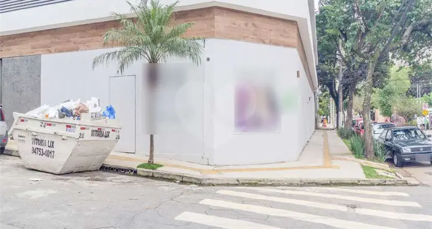 Loja à venda ou para locação em Água Branca - SP