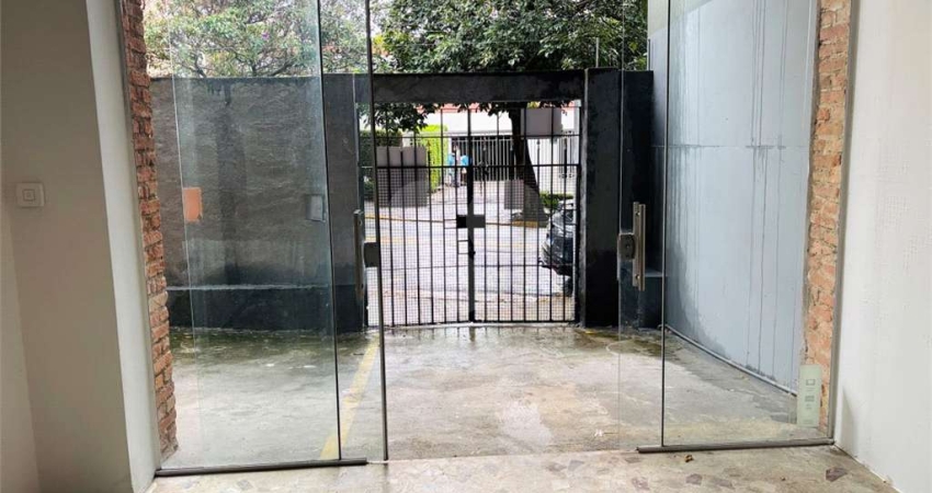 Sobrado com 3 quartos à venda ou para locação em Vila Romana - SP