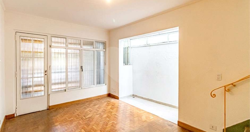 Casa com 2 quartos à venda na Rua Padre Carvalho, --, Pinheiros, São Paulo
