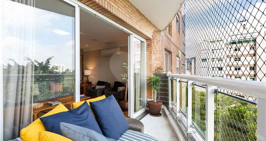 Apartamento com 3 quartos à venda ou para locação em Vila Madalena - SP