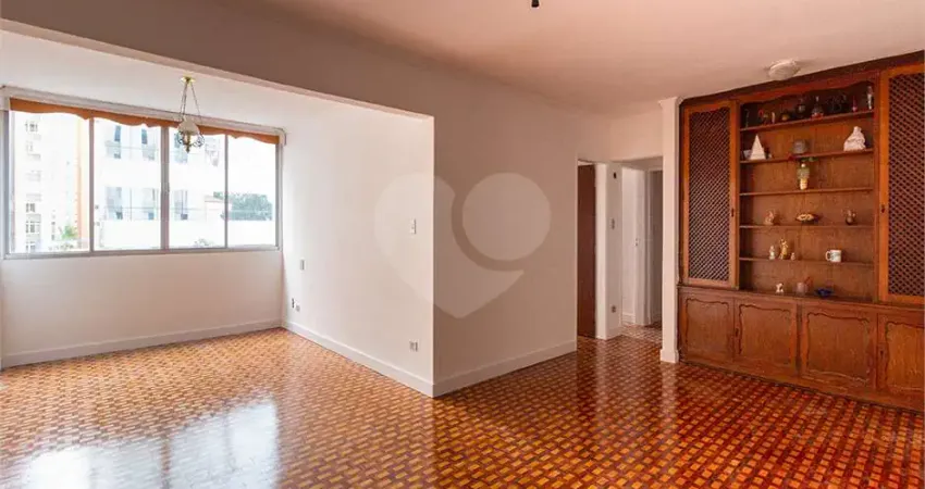 Apartamento com 3 quartos à venda na Rua Fradique Coutinho, --, Pinheiros, São Paulo