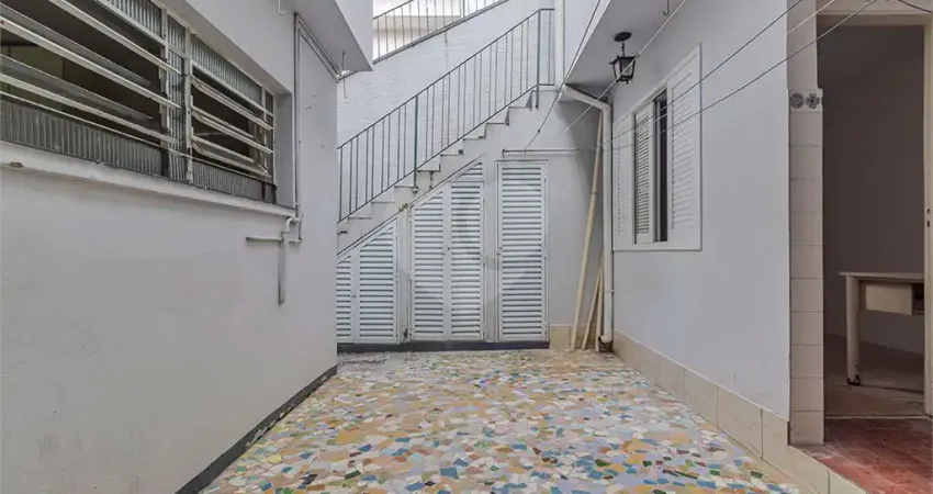 Casa com 3 quartos à venda ou para locação em Vila Madalena - SP