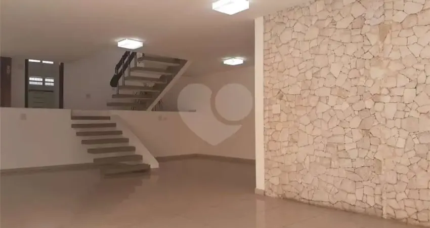 Casa com 4 quartos à venda na Vila Madalena, São Paulo