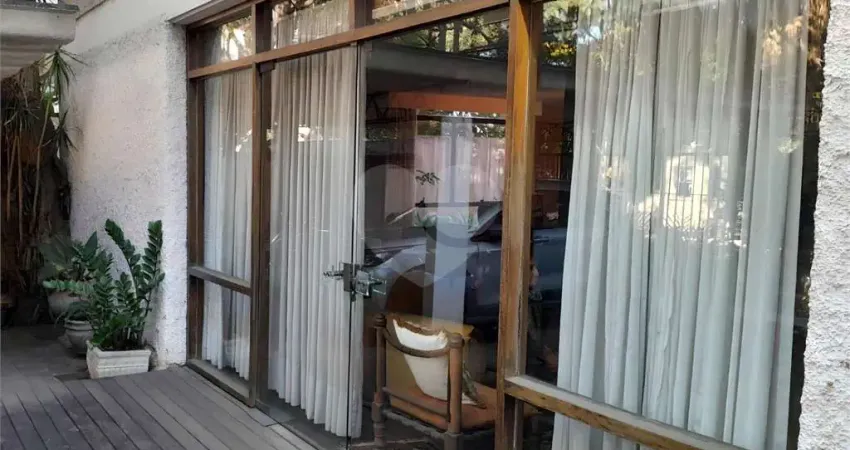 Casa com 4 quartos à venda na Rua Gaspar Moreira, --, Butantã, São Paulo