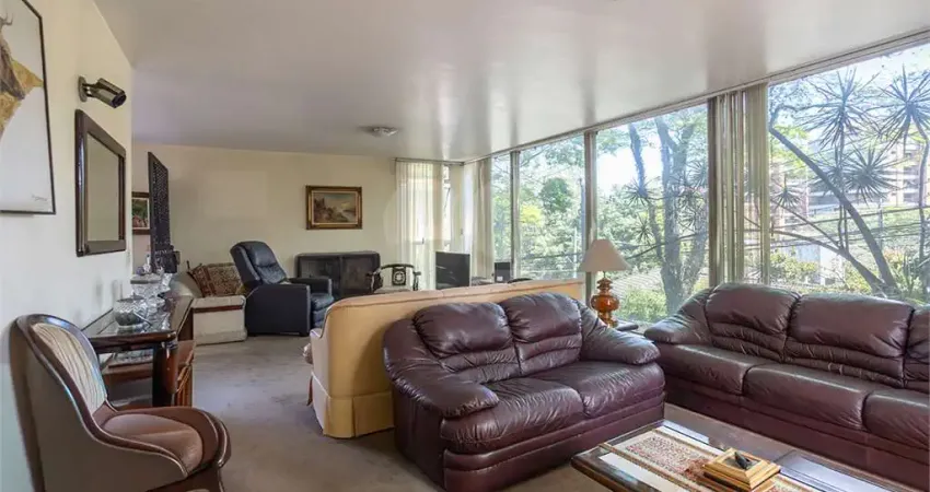 Casa com 4 quartos à venda em Alto de Pinheiros, São Paulo