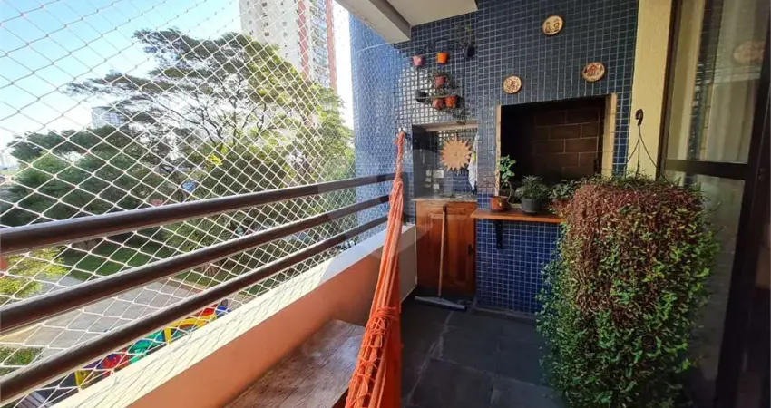 Apartamento com 3 quartos à venda em Alto da Lapa, São Paulo