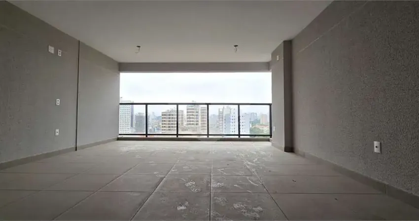 Apartamento com 3 quartos à venda na Rua Catão, --, Vila Romana, São Paulo