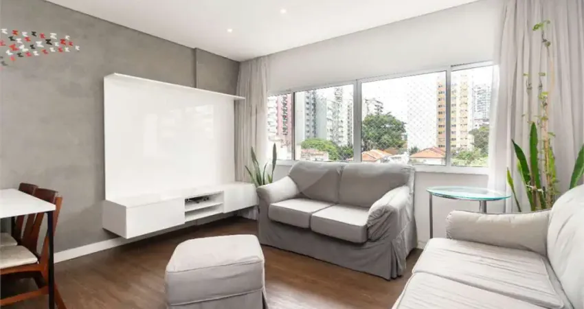 Apartamento com 3 quartos à venda na Rua Teodoro Sampaio, --, Pinheiros, São Paulo