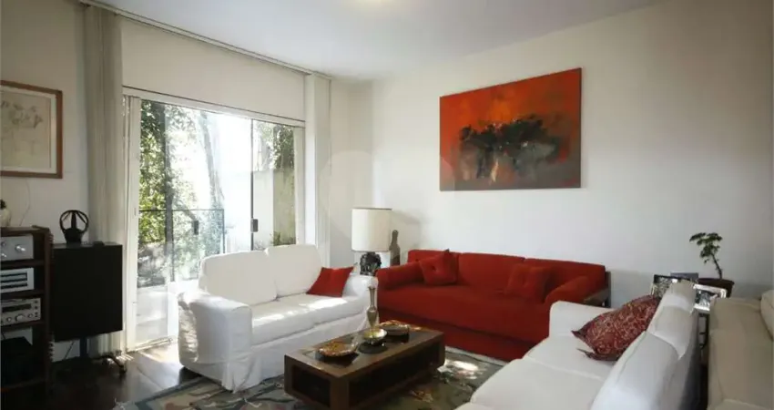 Casa com 4 quartos à venda na Vila Madalena, São Paulo 