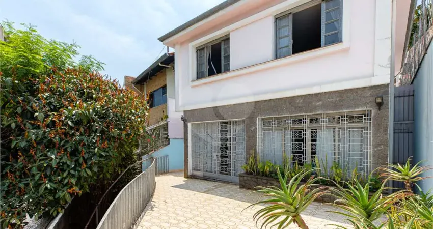 Casa com 3 quartos à venda na Rua Patápio Silva, --, Vila Madalena, São Paulo