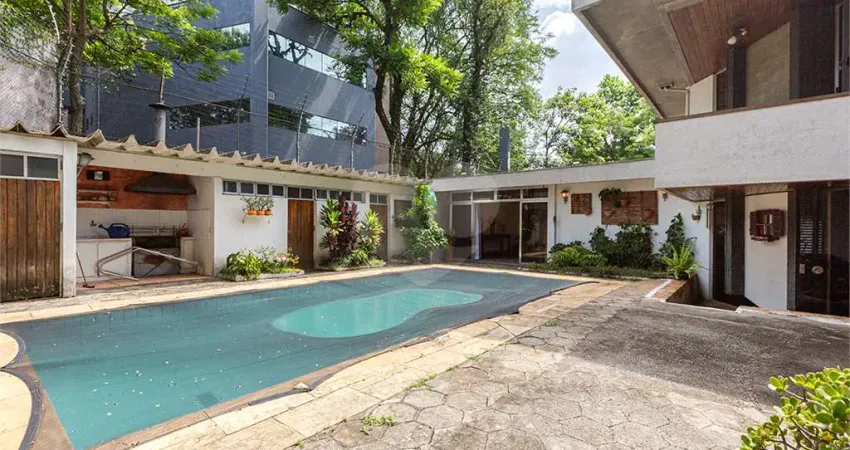 Casa comercial à venda na Avenida São Gualter, --, Alto de Pinheiros, São Paulo