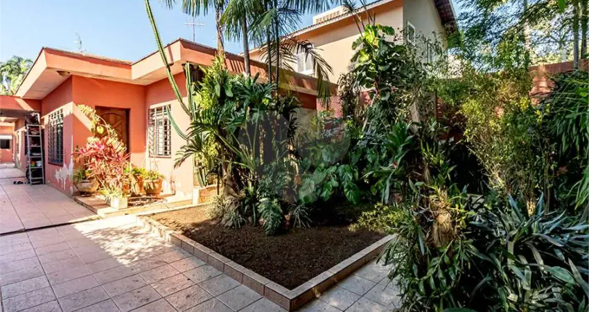 Casa com 3 quartos à venda na Rua Valdomiro Guilherme de Campos, --, Butantã, São Paulo