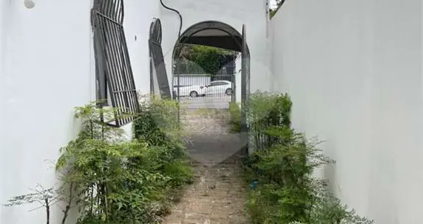 Casa comercial à venda na Rua Heitor Penteado, --, Vila Madalena, São Paulo