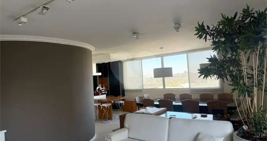 Apartamento com 3 quartos à venda em Alto de Pinheiros, São Paulo 