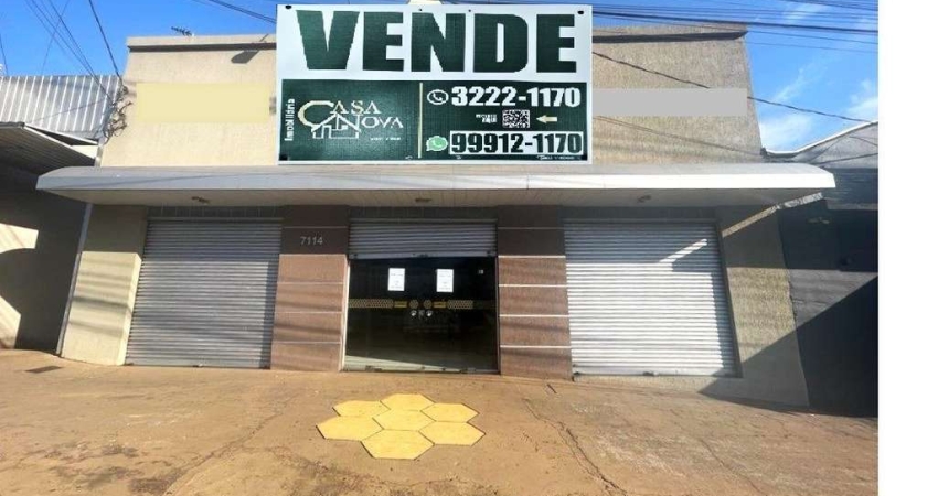 Barracão com 598m² à venda em Maringá na  Zona 07, na AV. Colombo
