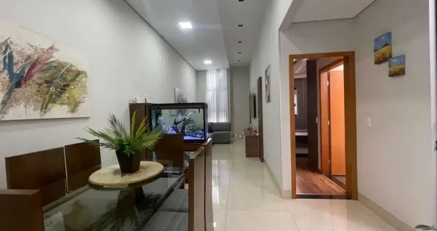 Casa Semi mobiliada á venda no Jardim Imperial em Maringá