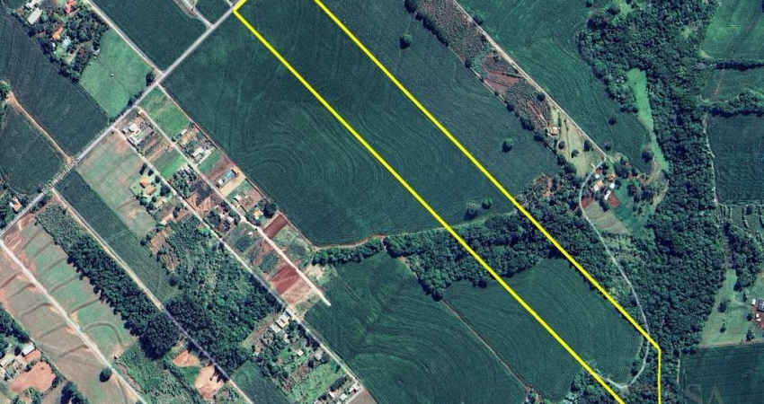 Sítio/Chácara á venda na Estrada Pitanga -  121000m²