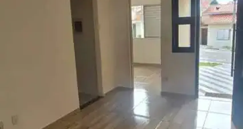 Casa em condomínio fechado com 2 quartos para alugar na Rua Regina Cabalau Mendonça, Jardim São Luís, Suzano