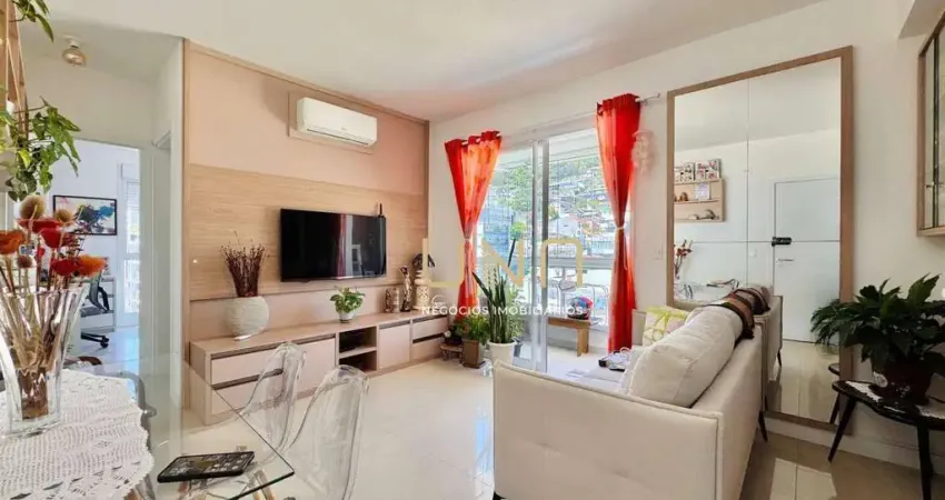 Apartamento com 1 dormitório à venda, 49 m² por R$ 680.000,00 - Centro - Florianópolis/SC