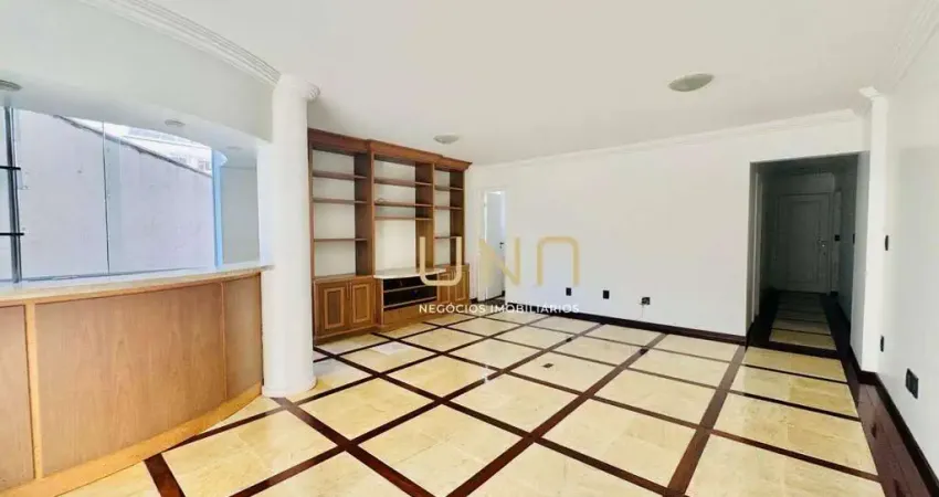 Apartamento amplo com 3 dormitórios e 140m² a uma quadra da beira-mar norte, em localização privilegiada de florianópolis