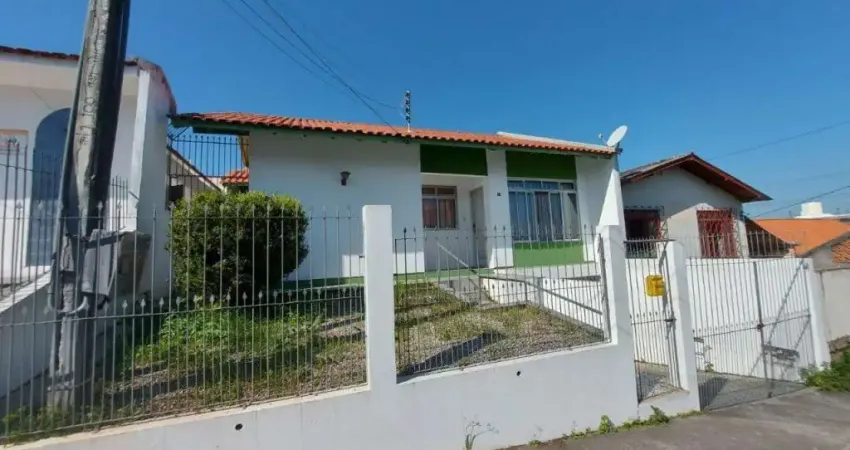 Casa com 4 quartos à venda na Doutor Odilon Galotti, 40, Estreito, Florianópolis