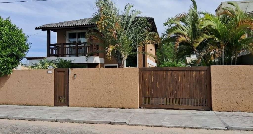 Casa com 3 quartos à venda na Rua Reverendo Gelson dos Santos Castro, 753, Rio Tavares, Florianópolis