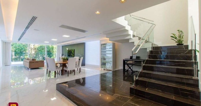 Casa a Venda 5 suítes - condominio fechado - Cacupé - Florianópolis