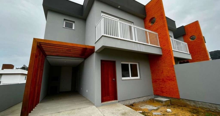 Casa com 3 quartos à venda na Vereador Oscar Manoel da Conceição, 289, Rio Tavares, Florianópolis