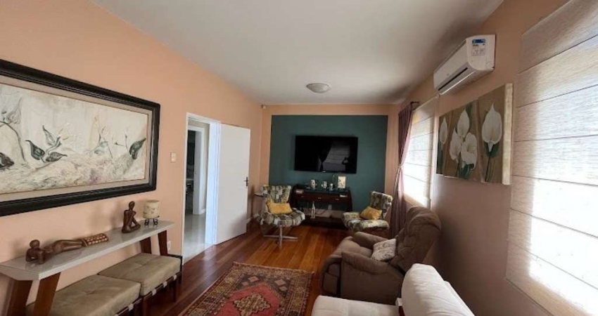 Casa Residencial em Capoeiras