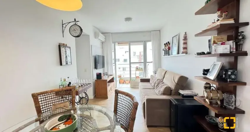 Apartamento à venda no Centro de Florianópolis SC