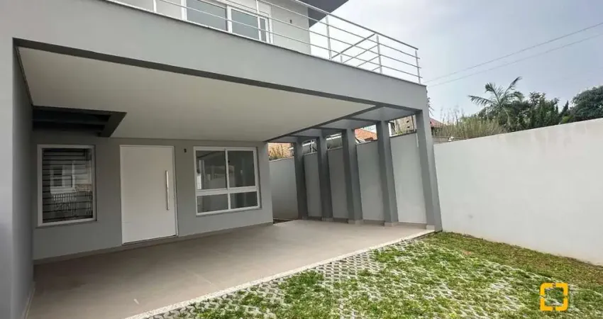 Casa com 3 quartos à venda na Rua Professor Marcos Cardoso Filho, 177, Córrego Grande, Florianópolis