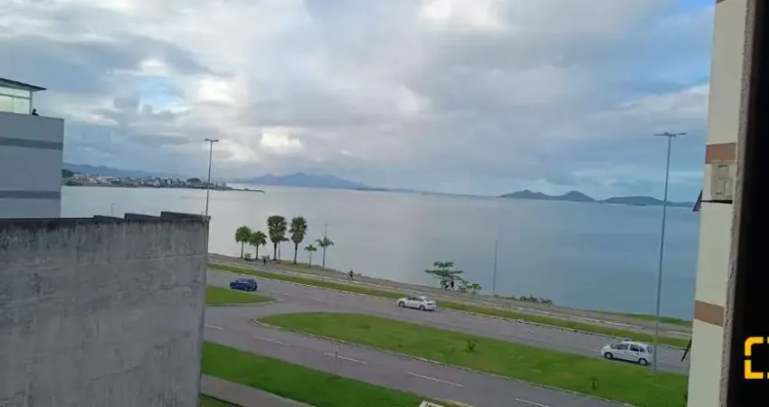 Apartamento Vista Mar com 128m2 - 3 dorm, 1 suíte, sacada, 1 vaga no Estreito - Florianópolis