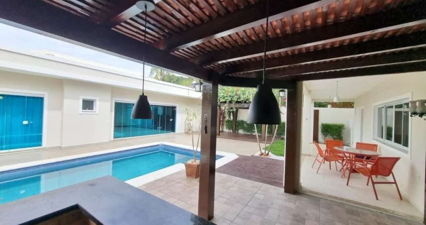 Casa a Venda em Condomínio Fechado - 5 dormitórios ( 3 Suítes) - Bairro Sambaqui  Florianópolis SC