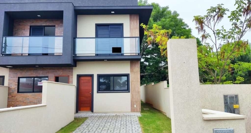 BROGNOLI VENDE - Casa residencial 02 dormitórios, sendo 02 suítes - Bairro São João Rio Vermelho.