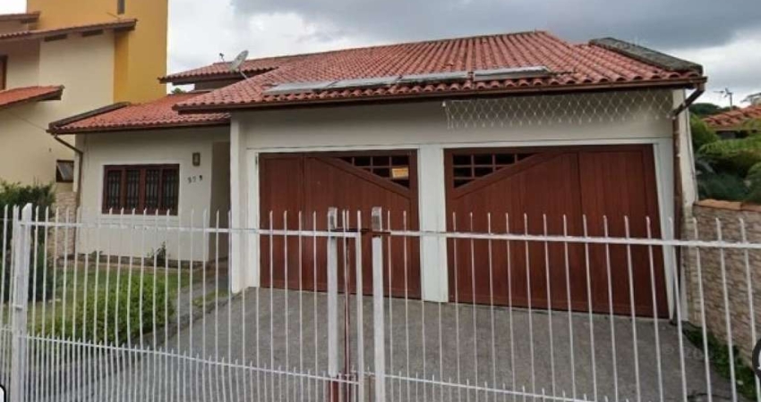 Casa com 03 dormitórios sendo 01 suite na fazenda santo Antônio - São José