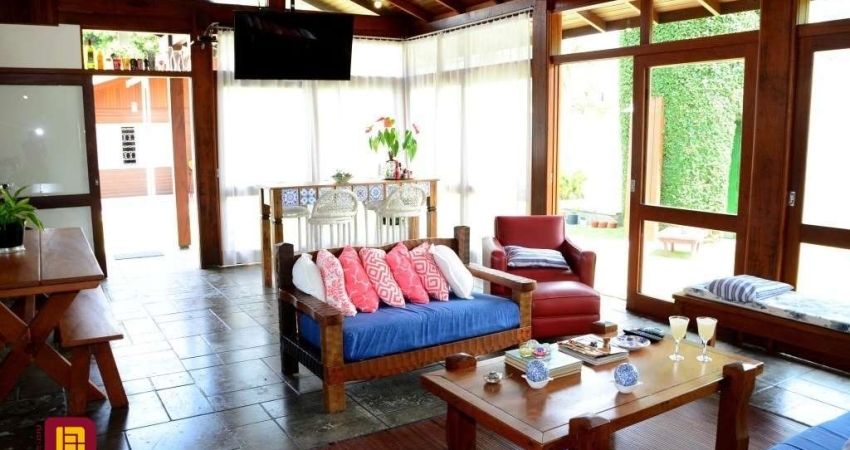 Casa com 3 quartos à venda na Largo Hyppolito do Valle Pereira, 281, Lagoa da Conceição, Florianópolis