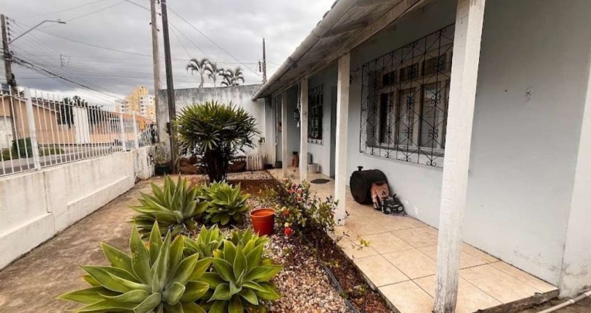 Casa Residencial em Saco Dos Limões