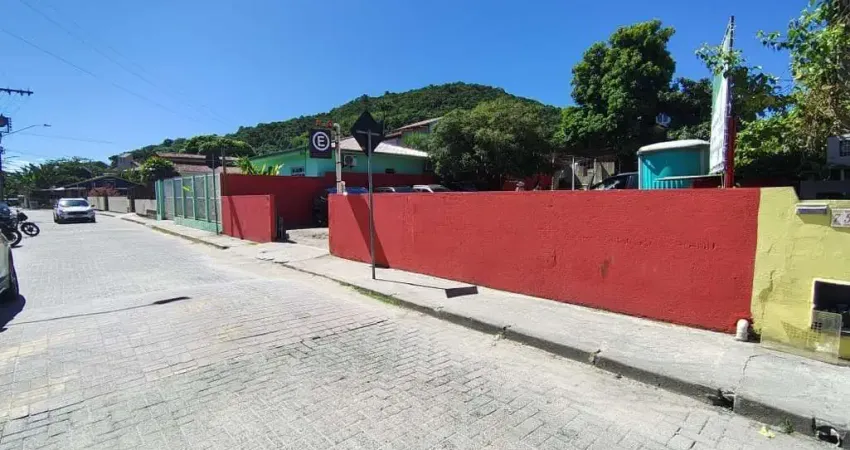 Terreno a venda em Santo Antônio de Lisboa em frente ao mar