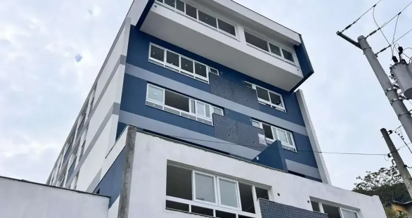 Apartamento com 48,5 m², 1 suíte, lavabo, 1 vaga, no Centro de Florianópolis