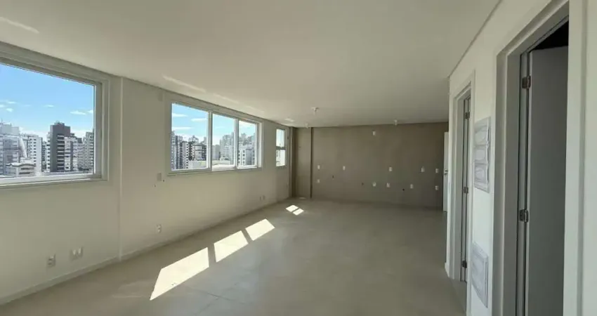 Apartamento com 48,5 m², 1 suíte, lavabo, 1 vaga, no centro de florianópolis