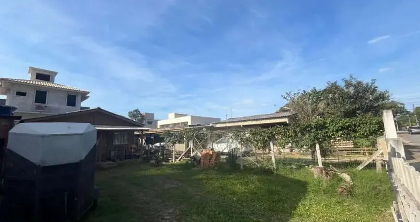 Casa com 5 quartos à venda na Rua Pau de Canela, 681, Campeche, Florianópolis