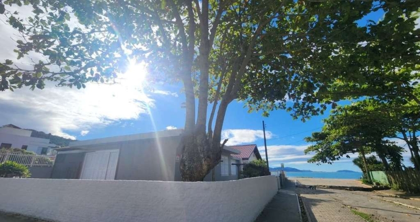 Casa com 3 quartos à venda na Rua Lúcia Helena Schramm, 117, Armação do Pântano do Sul, Florianópolis