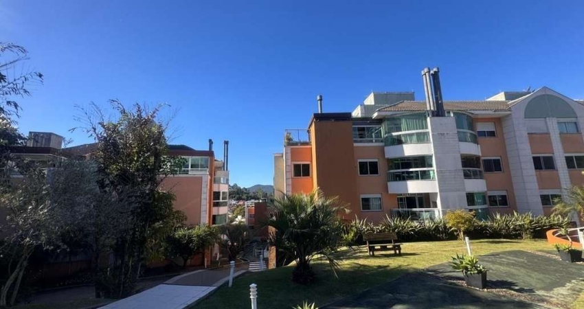 Cobertura à Venda na Carvoeira