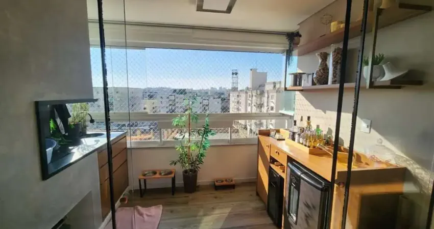 Apartamento 3 dormitórios com suíte, mobiliado - 4 vagas de garagem