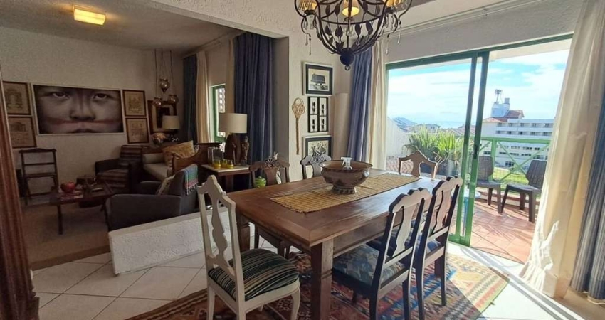 Brognoli Vende- Apartamento Duplex com vista para o mar na Praia Brava