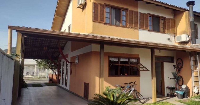 Casa  3 Quartos |  Campeche - Florianópolis/SC